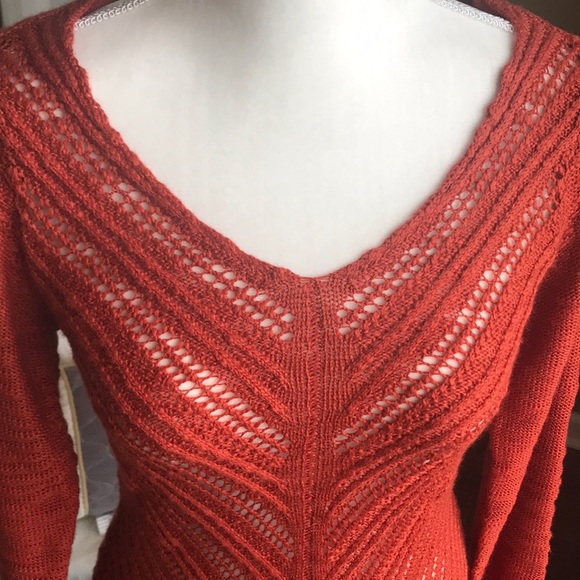 Soft open knit front rust orange v-neck sweater - Picture 3 of 8